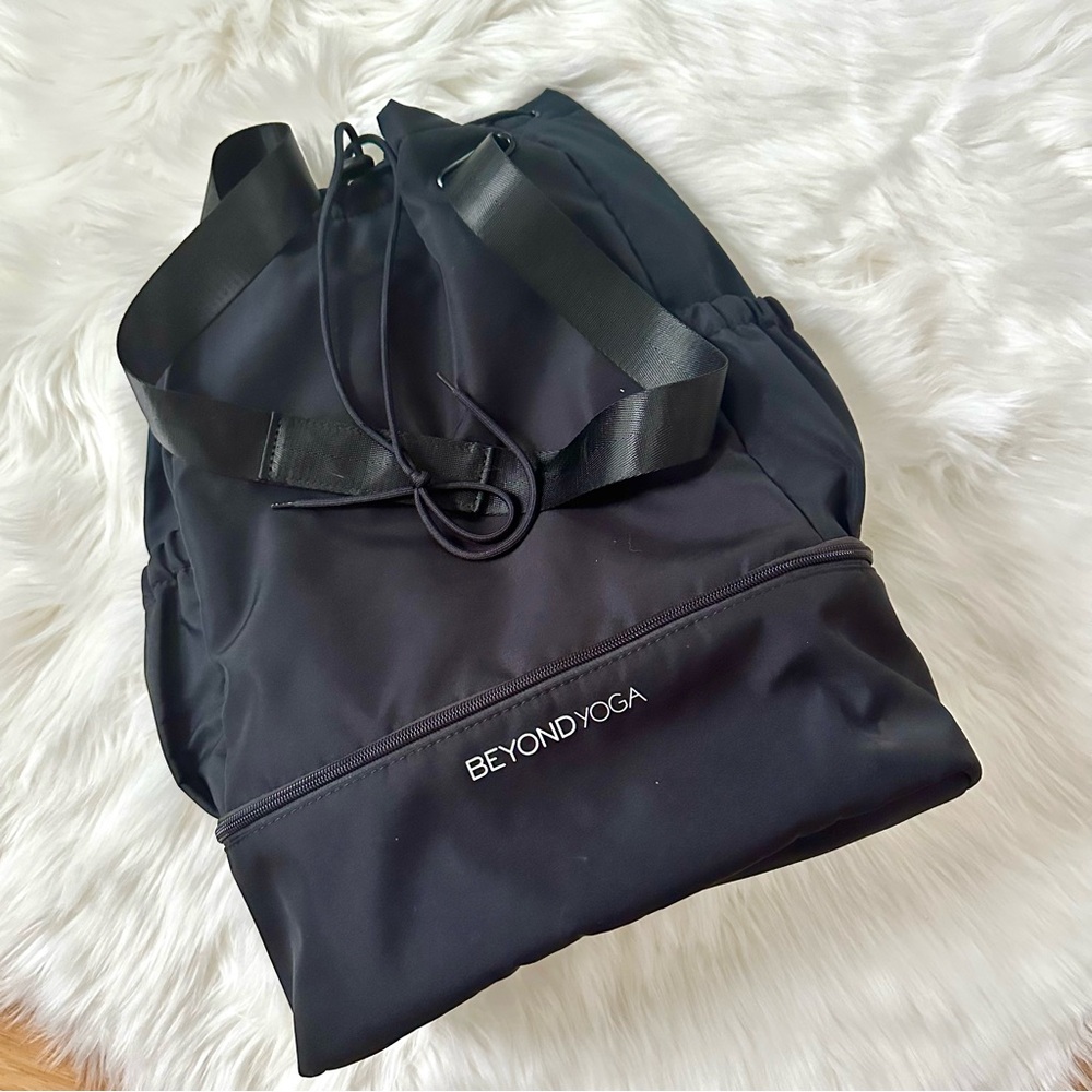 Beyond Yoga Black Convertible Gym Bag